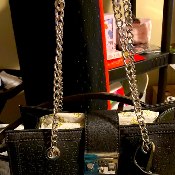 Guess leather bag / shoulder chain - Picture 2 of 10